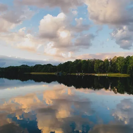 Cieszyno- Uroczy Do Wynajęcia Apartament